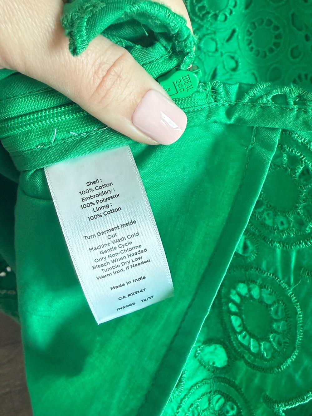 Talbots Bright Green Lace Shell Top - Picture 6 of 6
